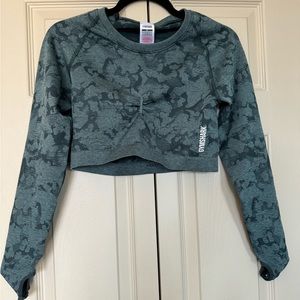 Beautiful green workout top